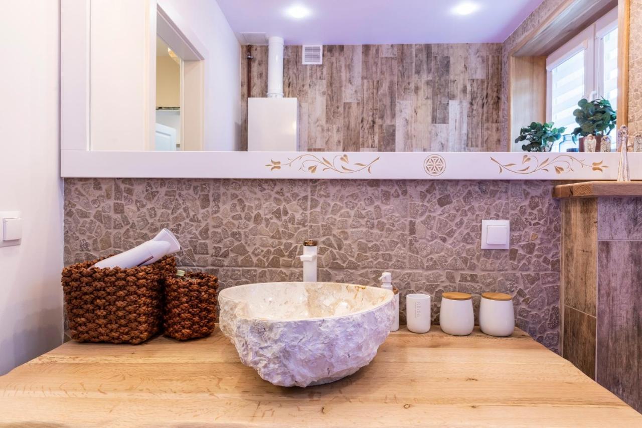 Bunia W Zakopanem Z Jacuzzi Lejlighed Eksteriør billede